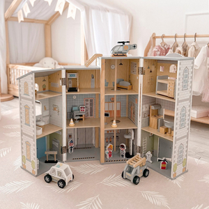 Liels saliekams ugunsdzēsēju depo ar policijas iecirkni - koka komplekts. Ugunsdzēsēju un policijas iecirknis ar piederumiem.