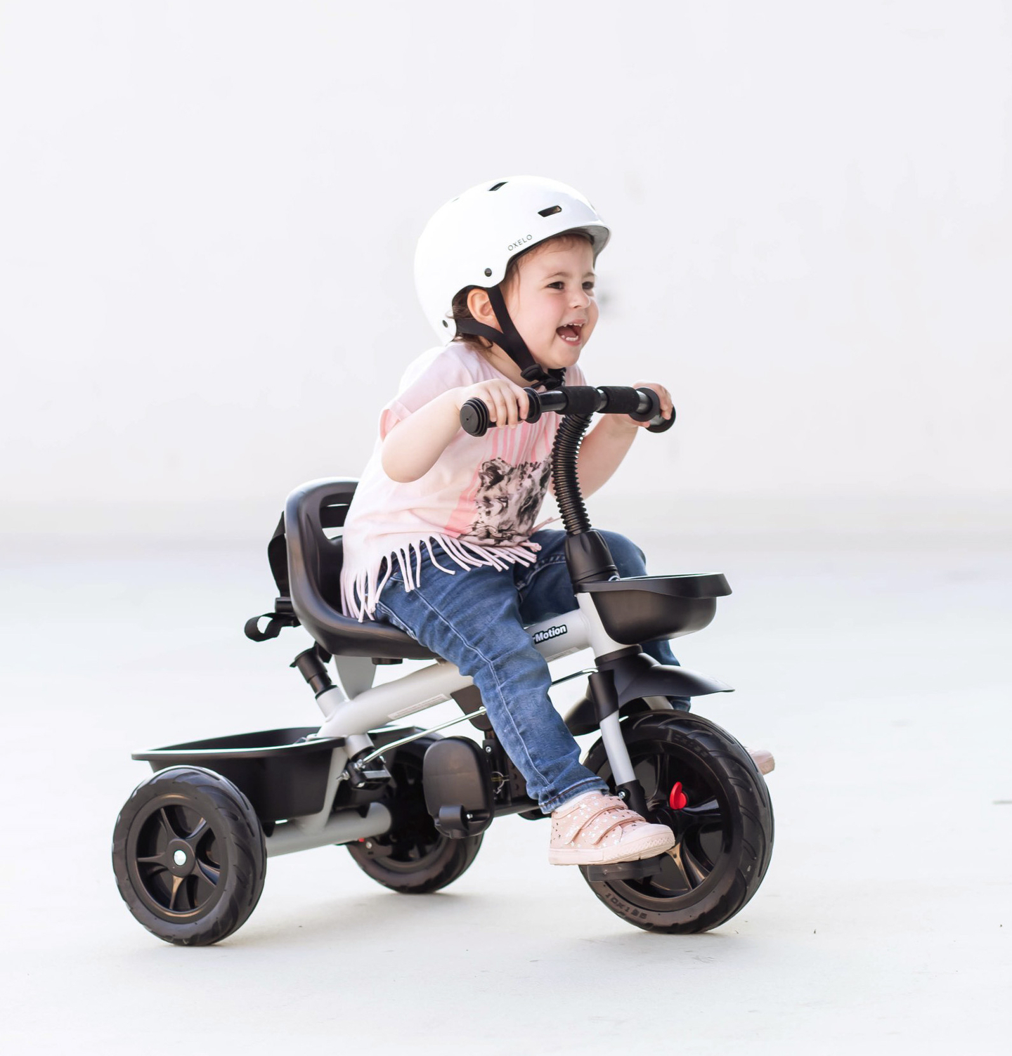 HyperMotion TOBI VECTOR trīsritenis - mūžīgie piepūšamie riteņi + stūres stienis. Krāsa: gaiši pelēka.