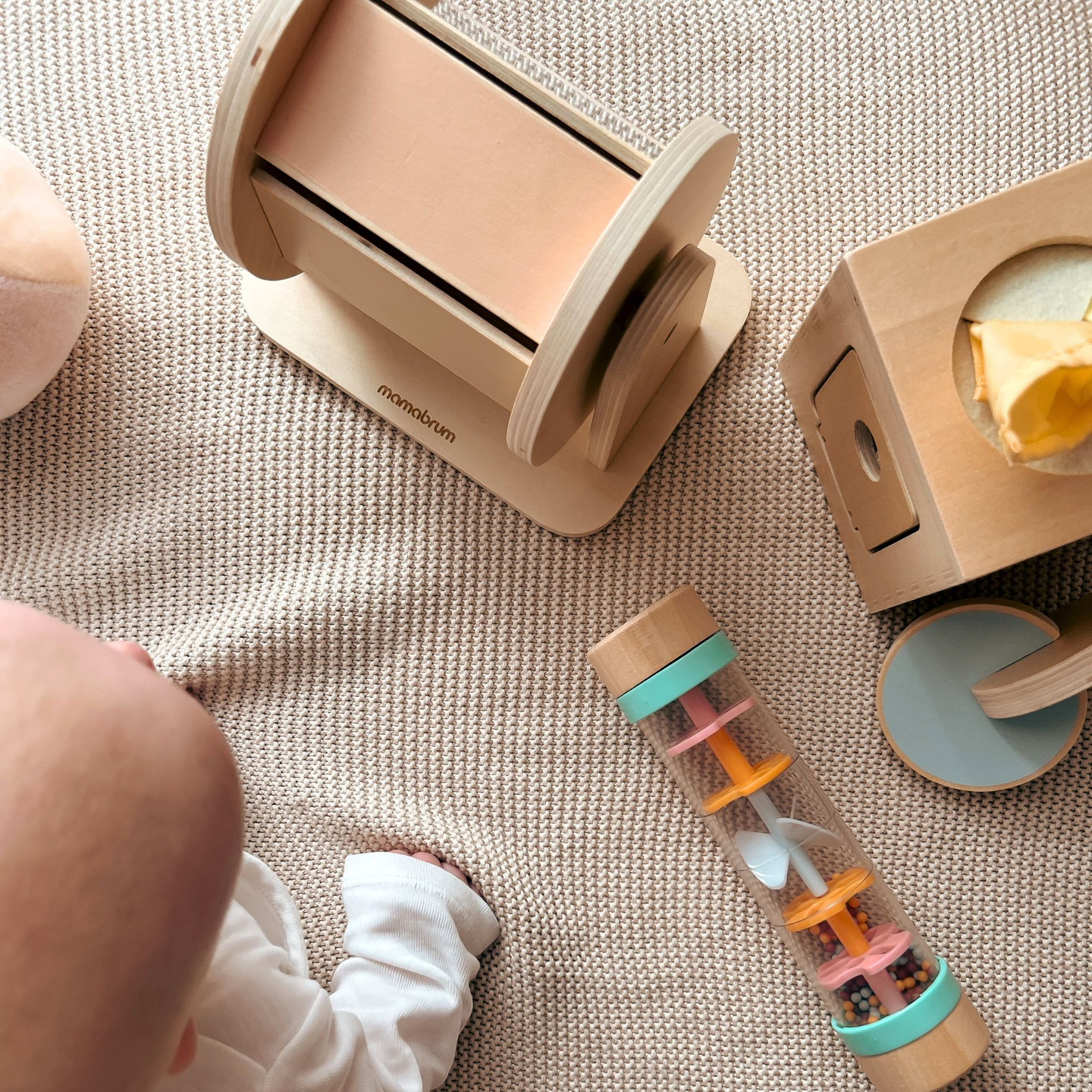 Montessori rotaļlietu komplekts mazuļiem 0-6 mēneši