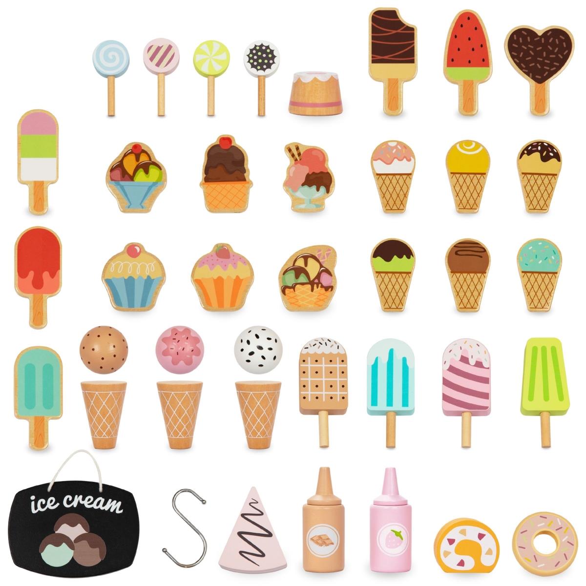 Koka saldējuma salons uz riteņiem - saldējuma ratiņi