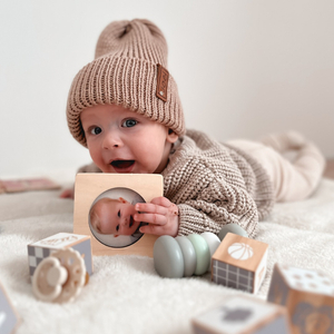 Montessori izglītības kaste zīdaiņiem - 6 rotaļlietas