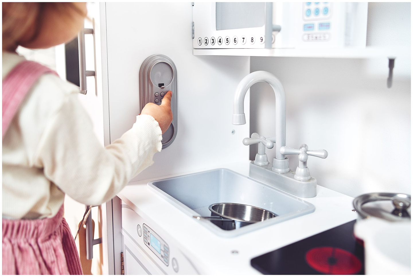 Lieli koka virtuves piederumi un priekšauts