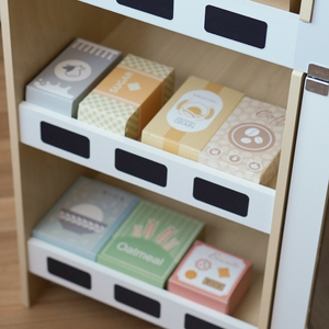 Koka dārzeņu tirgus - liels XXL stends, veikals ar spēļu kases aparātu