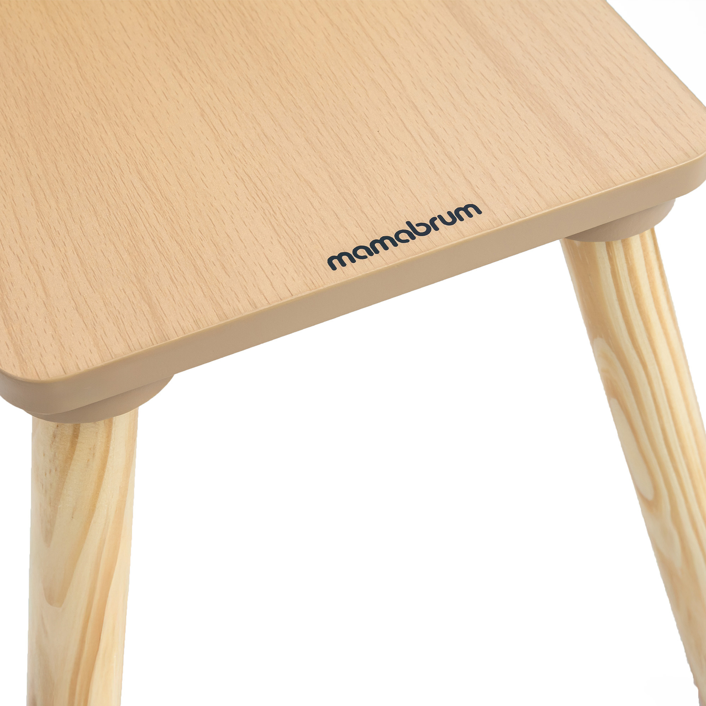 Koka galds ar atvilktni un 2 krēsliem. Bērnu komplekts - jauks rotaļu lācītis