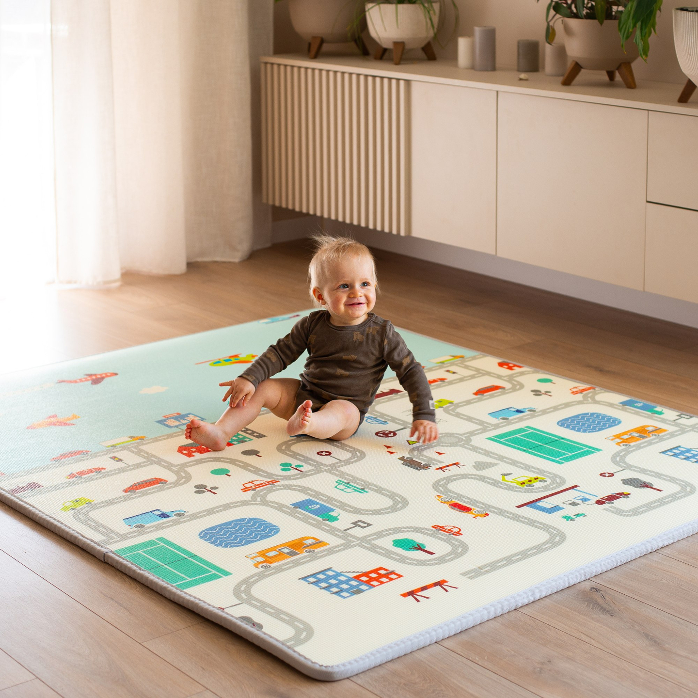 Divpusējs putuplasta paklājs XXL - rullis 2 CM (ceļš un līkloči)