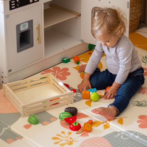 Koka augļi un dārzeņi griešanai