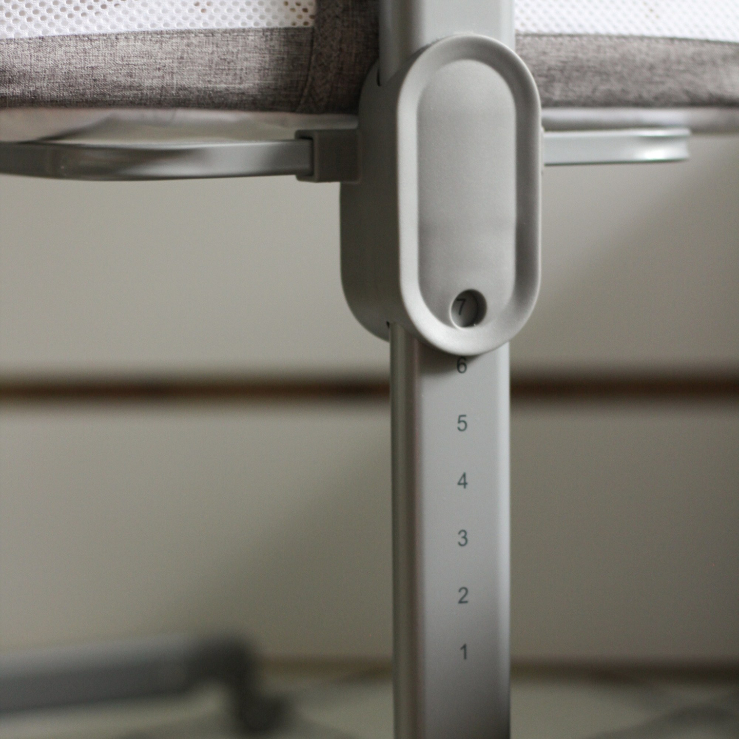 Pagarināmā gultiņa Moby-Sistēma LUNA 3in1 - pelēka