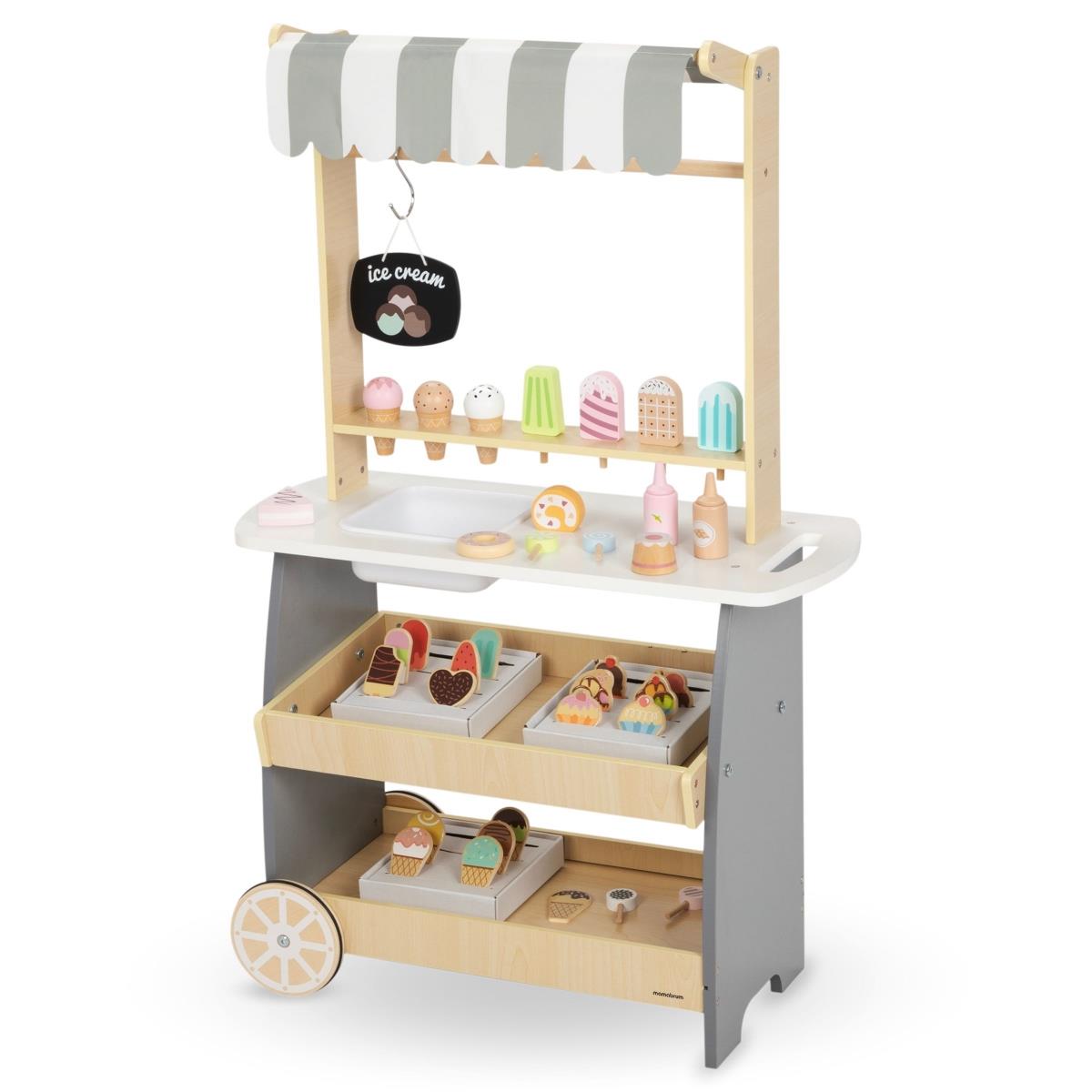 Koka saldējuma salons uz riteņiem - saldējuma ratiņi