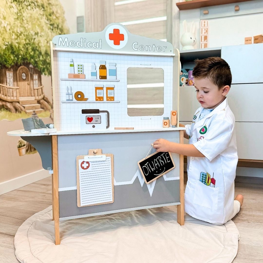 Koka ārsta kabineta slimnīca XXL - ārsta komplekts ar piederumiem