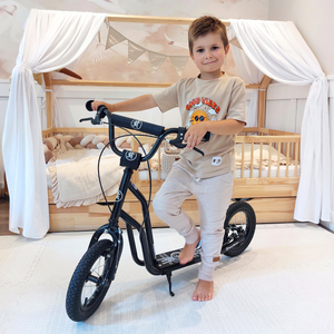 HyperMotion VIVA 12 skrejritenis (30 cm sūknēti riteņi) - melns