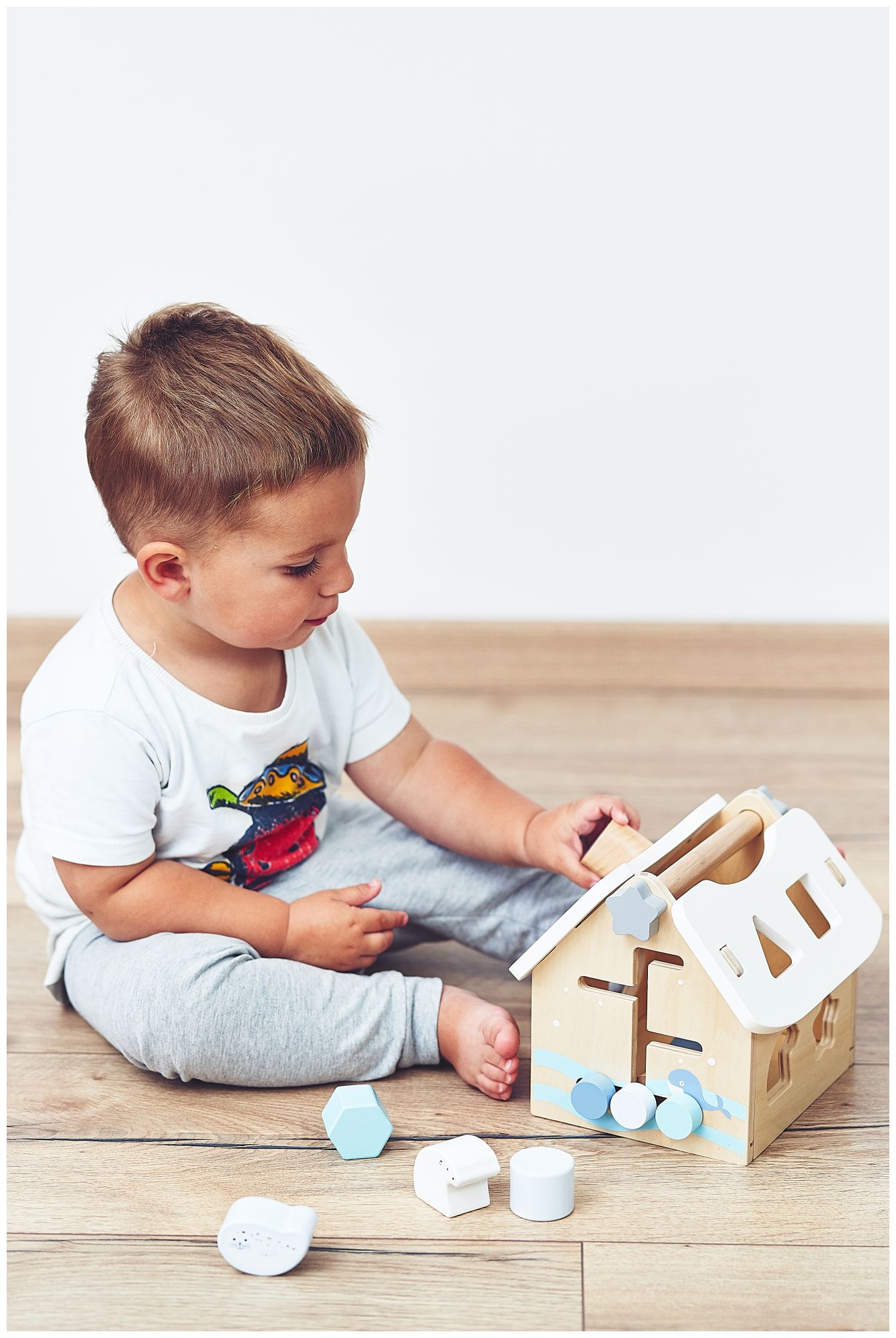 Sorteris - izglītojoša koka māja ar klucīšiem