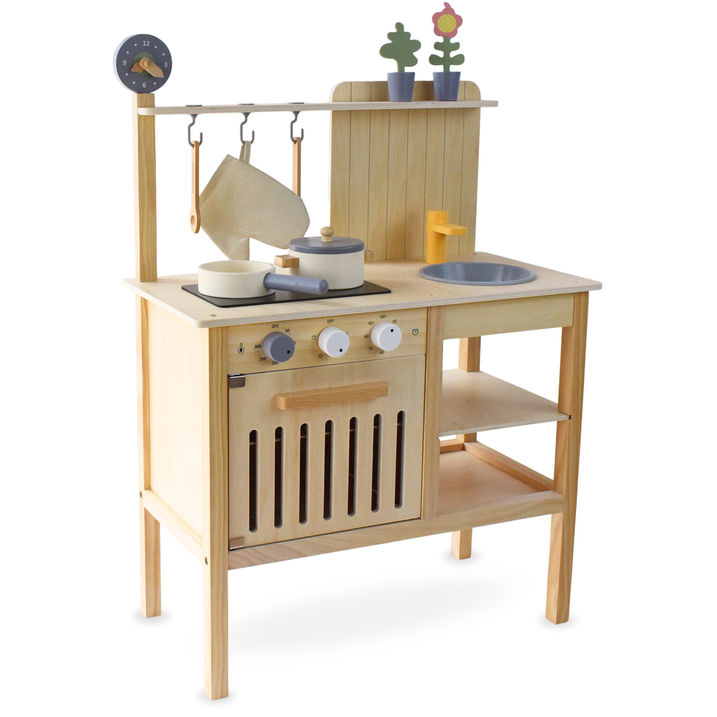 Koka dārza virtuve ar piederumiem - dabisks boho