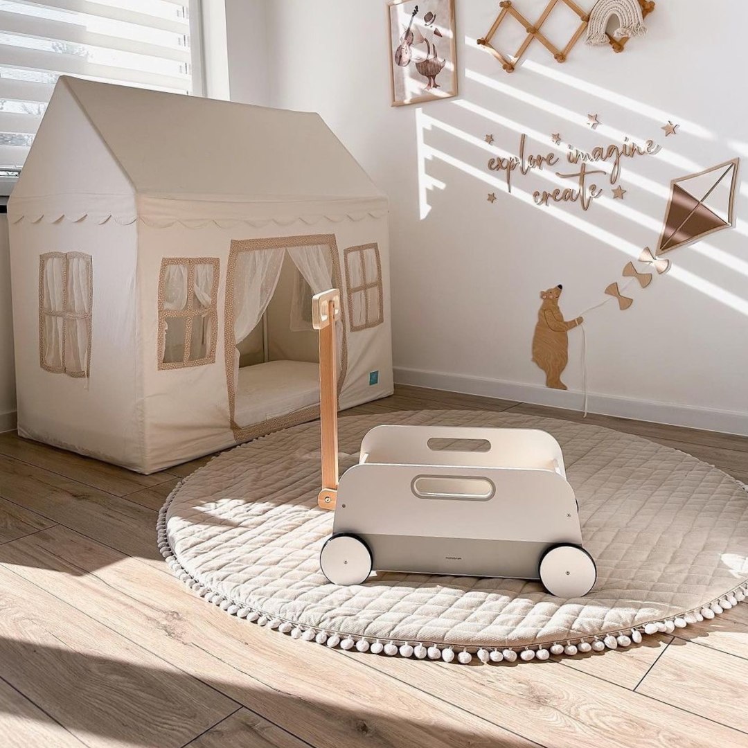 Koka rotaļu ratiņi - vilkšanas piekabe