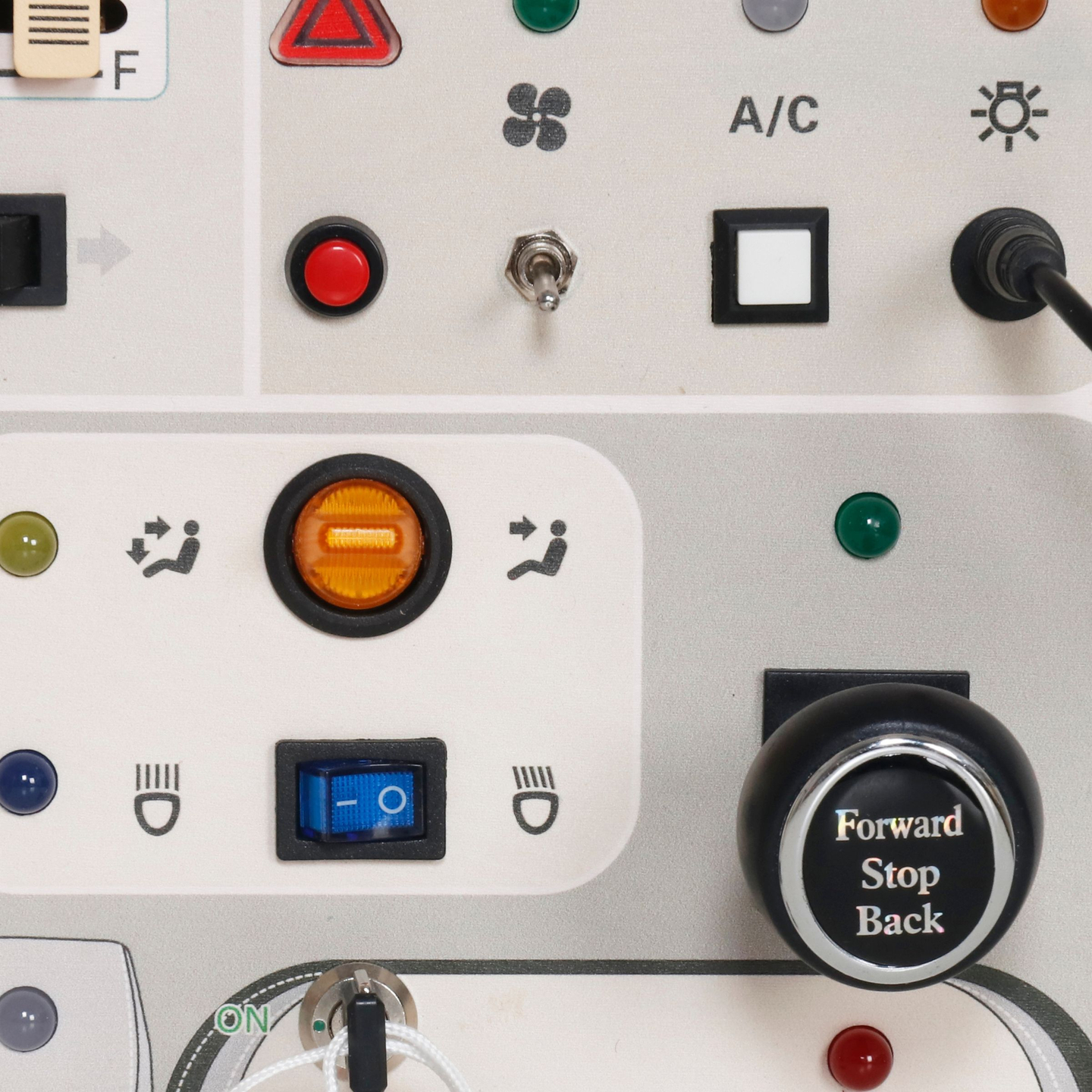 Montessori koka spēļu dēlis maziem bērniem - automašīnas instrumentu panelis