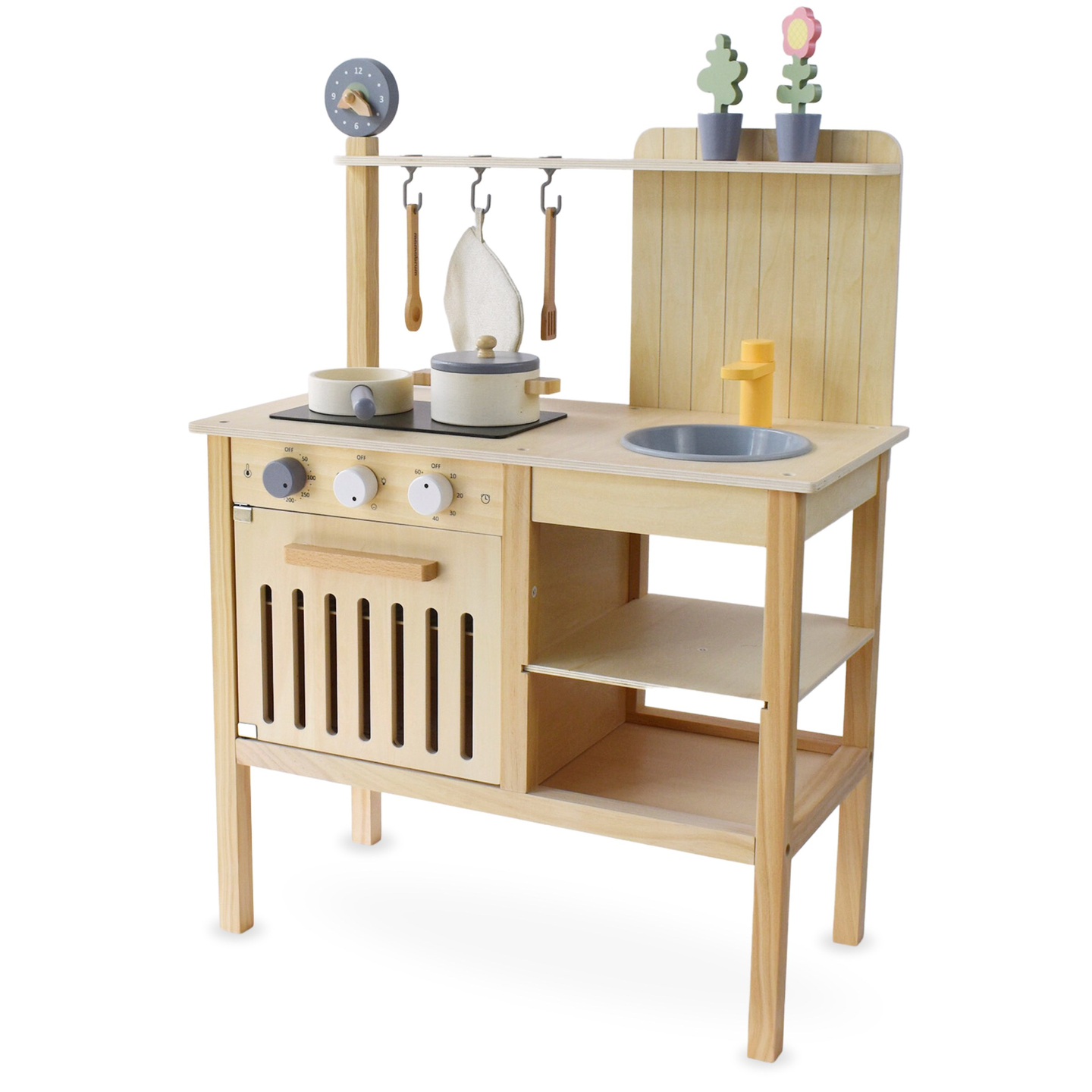 Koka dārza virtuve ar piederumiem - dabisks boho